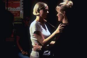 Amy Adams Lesbian - Looking Back At The Sexual Politics Of â€œChasing Amyâ€ 20 Years Later