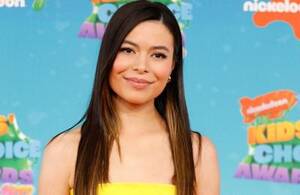 Miranda Cosgrove Porn Star - Miranda Cosgrove reveals why she's never drank or smoked | Entertainment |  deltanews.tv