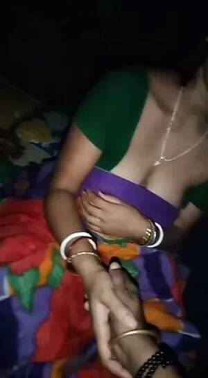 desi bhabhi sex - Desi bhabhi record by her husband when she is happy (Part - 1)