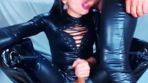 leather ladyboy blowjob - Latex leather shemale mutual blowjobs