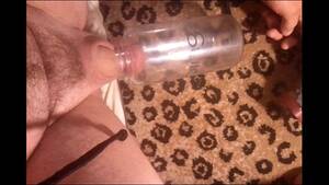 Homemade Penis Porn - Playing with my home made penis pump - XVIDEOS.COM