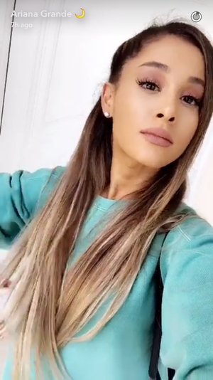 Blonde Ariana Grande Porn - BREAKING: Ariana Grande Just Bleached Her Hair