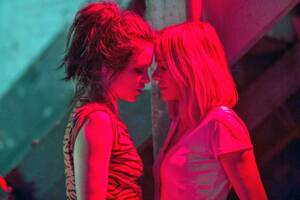 Lesbians Slow Dancing In Dresses - Gypsy' on Netflix Is The Horniest Lesbian Show Ever Made