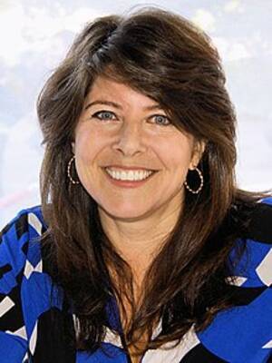 Family Sleeping Pussy - Naomi Wolf - Wikipedia