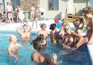 Milf Pool Party - Milf pool party - Pussy Sex Images.