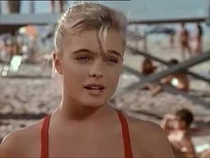 Erika Eleniak Porn Animated - 