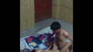 naked pakistani couples - Desi Pakistani Couples Nude on Floor Enjoying Sex Mms