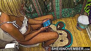 Cartoon Porn Ebony Pussy - Ebony Cartoon Slut Taking A Long Piss On The Toilet, Msnovember Ebony  Hentai Peeing While Texting Step Dad With Pussy Exposed , Sexy Ebony Thighs  Open Pissing on Sheisnovember - XVIDEOS.COM