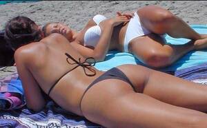 beach girls underwear - Girls in tiny panties sunbathing under the hot sun - Pichunter