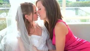 Bride And Bridesmaid Lesbian - Bride Has Lesbian Foursome With Her Bridesmaids watch online