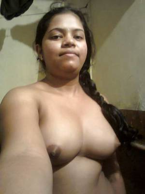 mallu sex chat - Aroused mallu girl ne apne boobs khol diye - Indian sex chat photos