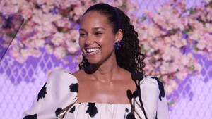 alicia keys upskirt - Alicia Keys, Miguel, Ozuna, Prince Royce Added to Latin Grammys Lineup