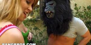 Ape Bangs Girl Porn - BANGBROS - Rebecca Blue, Tara Lynn Foxx and Katie Summers Monkey Around  (bbw7798) - Tnaflix.com