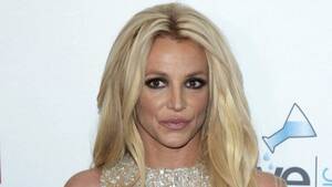 double fisting britney spears - Britney Spears - The Woman In Me: 10 revelations from star's tell-all book  - from relationship with Justin Timberlake to the conservatorship | Ents &  Arts News | Sky News