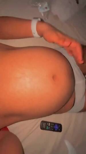 Mpreg Belly Porn - Mpreg belly - video 3 - ThisVid.com