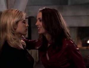 Buffy Lesbian Fiction - Why Every Queer Woman Should Watch â€œBuffyâ€ - GO Magazine