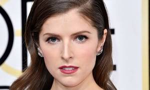 Anna Kendrick Pissing Porn - Anna Kendrick to play female Santa Claus