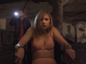 Jennifer Aniston Alien Porn - It Follows, film review: A tense teen horror that gets under the skin | The  Independent | The Independent