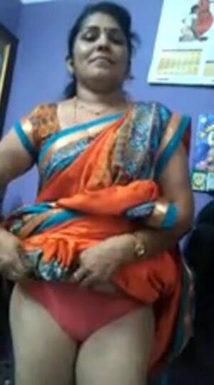 mature indian pussy saree - Desi saree aunty panty remove and pussy show - ThisVid.com en anglais