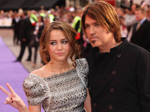 Billy Ray Cyrus And Miley Cyrus Porn - Billy Ray Cyrus defends daughter: \