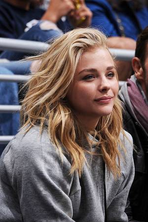 Chloe Moretz Kick Ass Porn - ChloÃ« Grace Moretz, 5 eme vague, kick ass, if i stay.