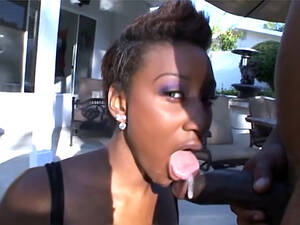 Ebony Funny Porn - Funny ebony girl Shi Reeves swallow cum.