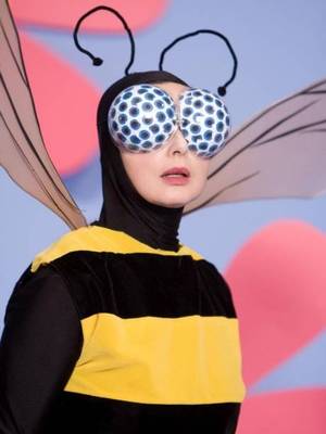 Bee Queen Bee Movie Porn - Isabella Rossellini: A great actress enters the animal kingdom as a bee and  a hamster