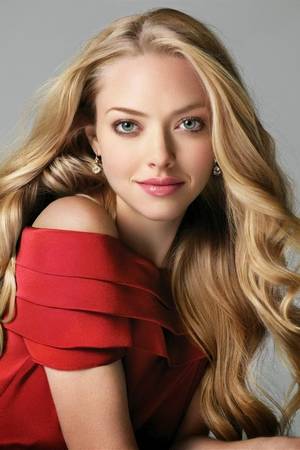 Brunette Porn Star Amanda Seyfried - Amanda Seyfried: Intelligent Blondy