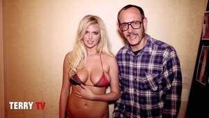 Kate Upton Porn Fuck - Why Kate Upton bikini video is the latest controversy to hit photographer  Terry Richardson | Daily Mail Online