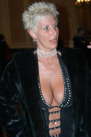 C.j. Laing Porn - File:CJ Laing at 2005 AEE Awards 2.jpg