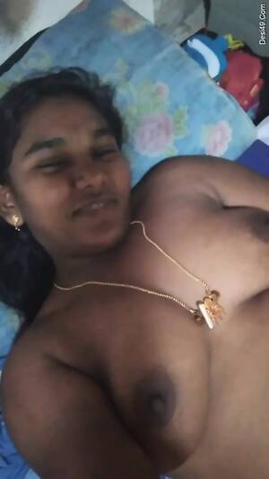 Indian Aunty Tamil Pussy - Indian Tamil Aunty Hot Boob Hairy Pussy Piss Show - EPORNER