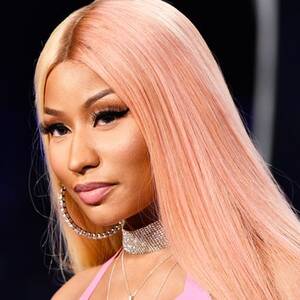 Good Vibes Porn Nicki Minaj - Nicki Minaj - Beauty Photos, Trends & News | Allure