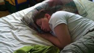 in sleep - Sleeping habits of teens, worse than babies?