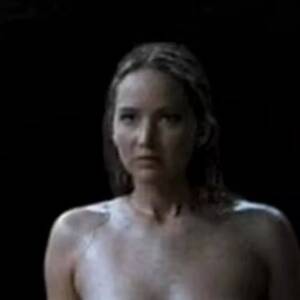 Jennifer Lawrence Big Tits - Jennifer Lawrence body slams in full-frontal nude fight scene in new  Netflix film - Mirror Online