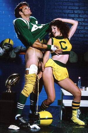 Classic Porn Films Football - Kelly Nichols in Football Porn Pictorial \