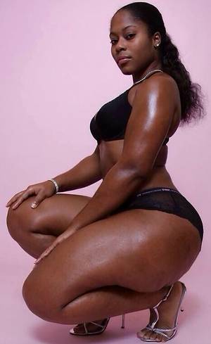 juicy ebony thighs - I'm a guy that love women, but faithful to one