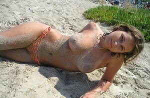 Beach Gfs - Topless girlfriend smiling on the beach | SexPin.net â€“ Free Porn Pics and  Sex Videos