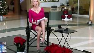 Megan Kelly Porn - Megan kelly upskirt - UPSKIRT.TV