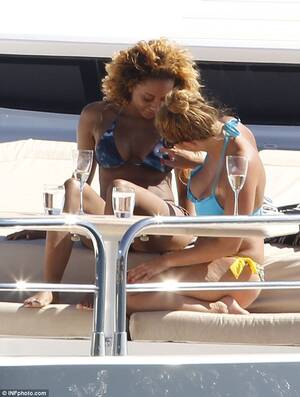 Mel B Lesbian Porn - Bikini-clad Mel B kisses girlfriend during saucy afternoon on yacht with  husband Stephen Belafonte in Sydney | Daily Mail Online