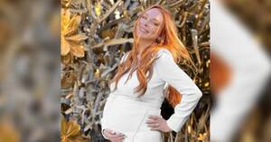 Lindsay Lohan Big Tits - Lindsay Lohan Shows Off Growing Baby Bump: Photos