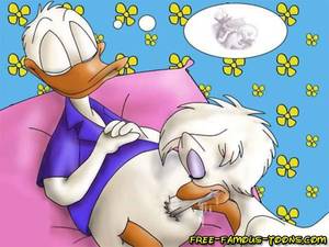 free daisy duck toon porn - Daily updates :: HUGE Pics/Movies/Stories archive :: DVD archive included.  Click HERE to join Free-Famous-Toons.com !