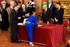 Maria Elena Porn - Italian Minister Maria Elena Bosch