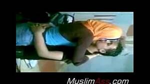 Egyptian Hijab Porn - Hijab Kissing in Egypt - XVIDEOS.COM