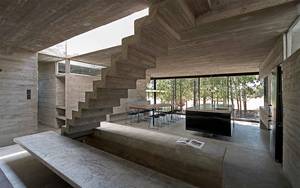 in house - Concrete Rooftop Pool House 2 (4 images)