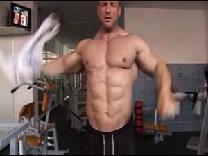 Czech Bodybuilder - Czech Bodybuilder - MyMusclevideo.com