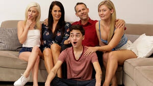 exchange student - The Exchange Student â€“ American Hospitality - That Sitcom Show