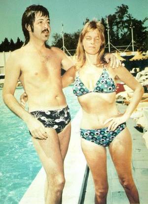 Linda Hope - Paul and Linda. Like from an Ãœber-Deutch porn movie. #mccartney