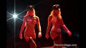 lesbian sex on stage - lesbian sex on public stage - XVIDEOS.COM