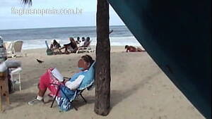 copacabana beach topless videos - Topless de morena em praia publica do Brasil - XNXX.COM