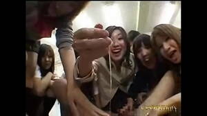 japanese hand job videos - Japanese s handjob - XVIDEOS.COM